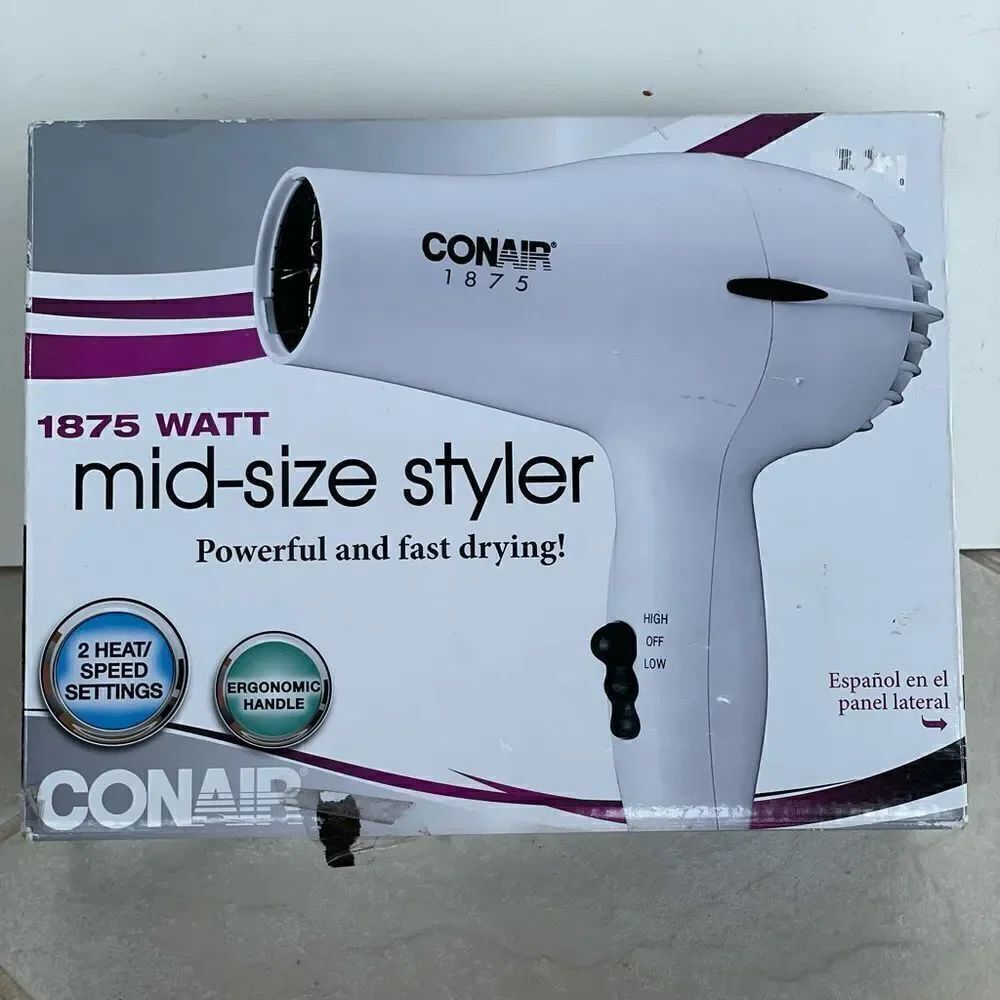 New in Box Conair 1875 Watt Mid-Size Styler Hair Dryer, White 2 heet speed NWT